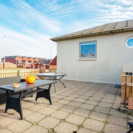 Holiday home Holiday Lxxvii
